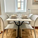 Apartament Maison Dormoy, 2 - Gare - Centre Grenoble