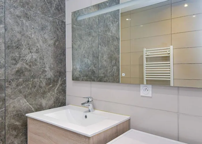 Maison Dormoy, 2 - Gare - Centre